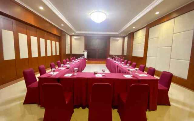 Hotel Tosan Solo Baru