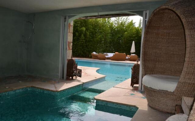 Domaine De Sainte Annette