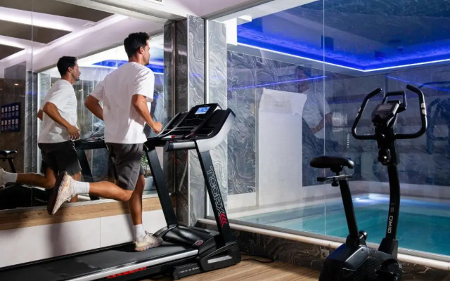 Melrose Rethymno by Mage Hotels