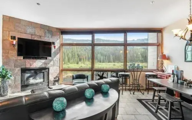 2914 River Bank Lodge - Keystone