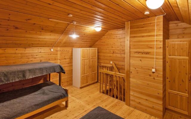 Holiday Home Kiehislevi a
