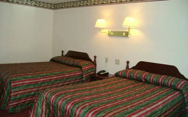 Passport Inn And Suites Chaplin