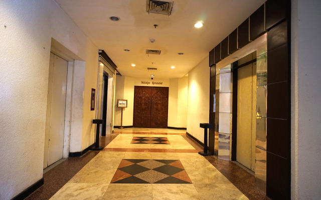 Benakutai Hotel and Apartemen