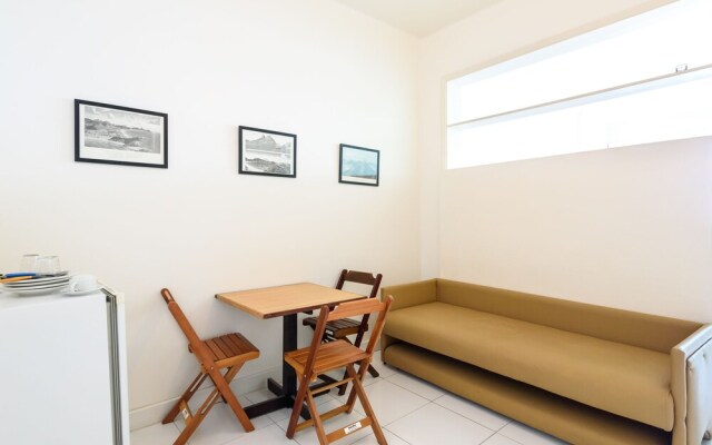 Omar do Rio - Apartamento A1203