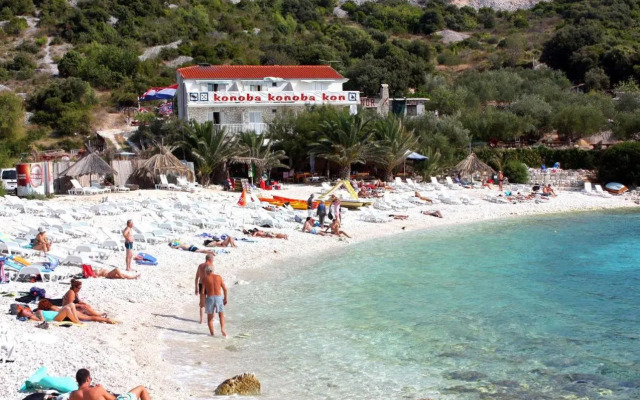 Apartments and rooms by the sea Hvar - 8785