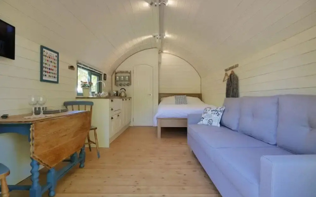 Orchard Farm Luxury Glamping