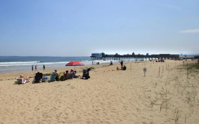 Atlantic Ocean Suites