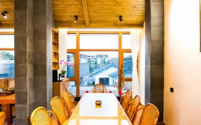 Mayu Qishe Hot Spring Holiday Hotel