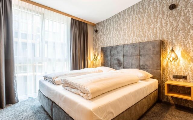 Modern Holiday Apartment With 2 Bedrooms in Fugen