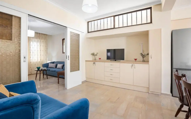 Dragonfly Apartment in Chania