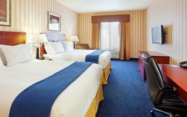 Best Western Plaza Inn And Suites