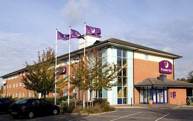 Express Holiday Inn Reading