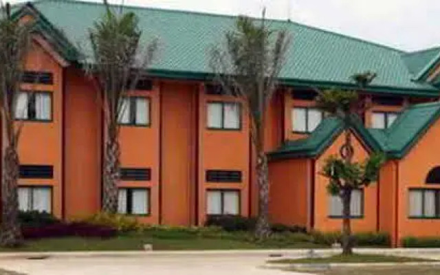 MICROTEL INN y SUITES BY WYNDHAM