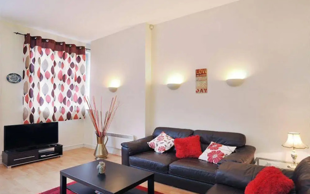 Chand Apartments