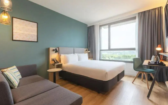 Holiday Inn Barcelona-Sant Cugat by IHG