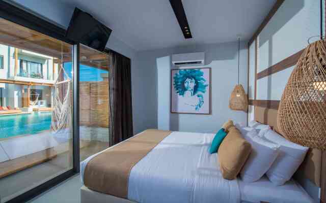 Paralos Lifestyle Beach