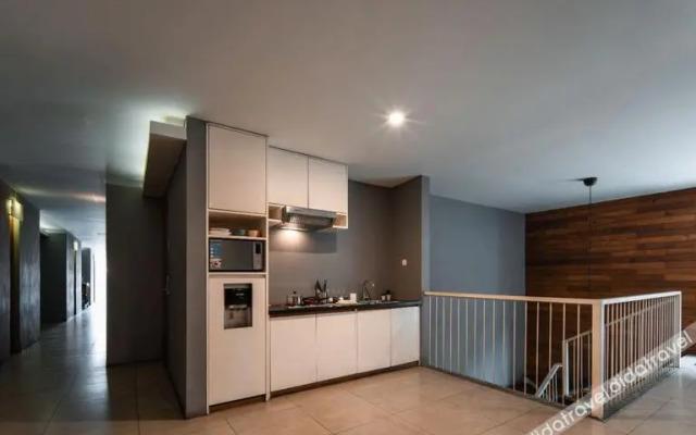 2510 Urban Living