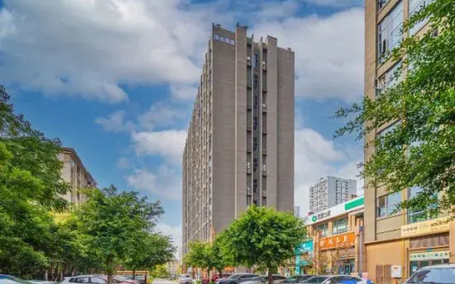 Chongqing Dingshang Hotel (Caijia Branch)
