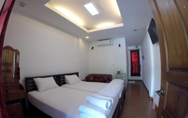 Toffee House Resort
