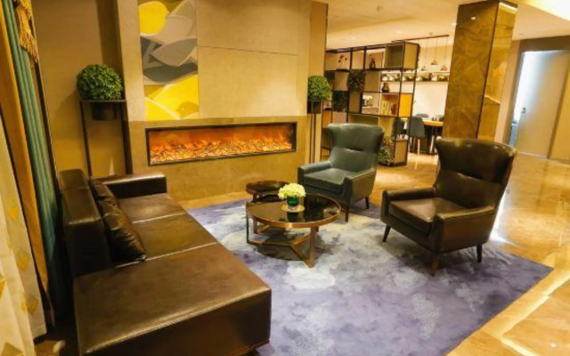 Homeinn Selected Hotel (Anyang County High-Speed Railway Station)