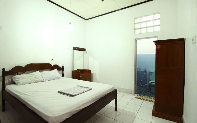 Dua Dara Inn Kuta