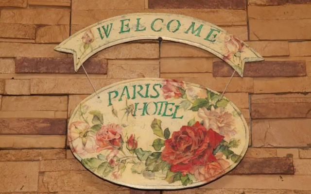 Paris Hotel