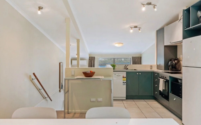 2-Bedroom Apartment - Beechwood
