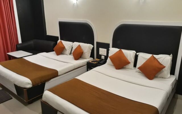 Hotel Vishal Plaza