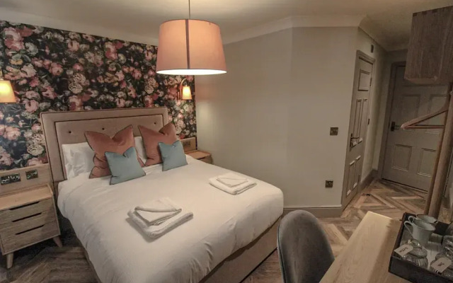 Pooley Bridge Inn