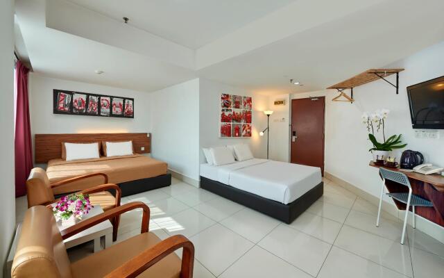 V Hotel