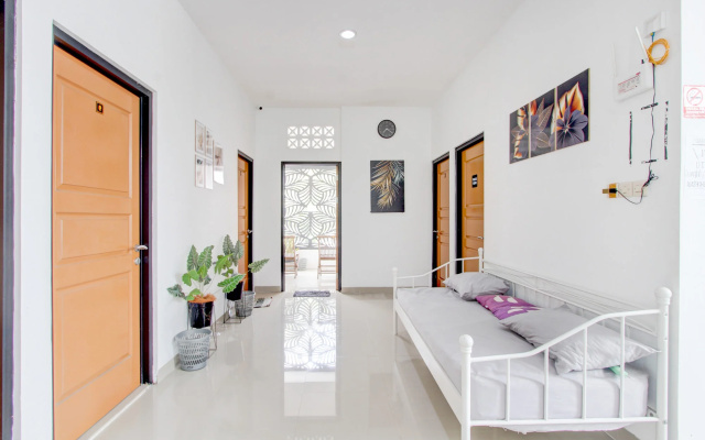 Hotel O Rumah Daun Guesthouse Jogja – Guest Rooms – Yogyakarta