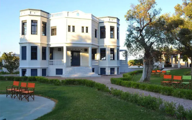 Mikamas Villa