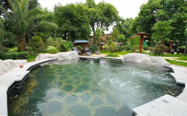 Dazheng Hot Spring Holiday