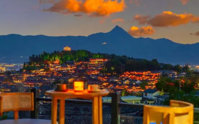 Jianshan Yunshe • Banshan Sightseeing Inn (the Old Town of Lijiang Store) – Outside – Lijiang