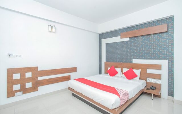 Pluspoint Suites By OYO Rooms