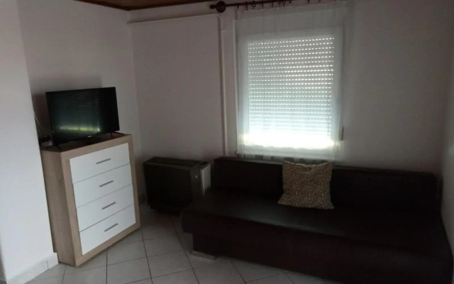 Karos Centrál Apartmanház