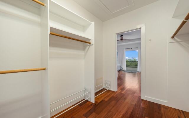 Hualalai 2 Bedroom Home by RedAwning