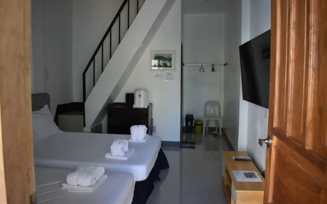 Seaside Travelers Inn by Camiguin Island Home