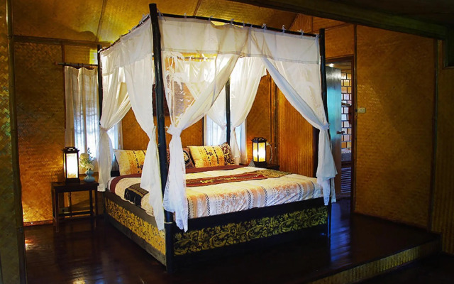 Areeya Phuree Resort