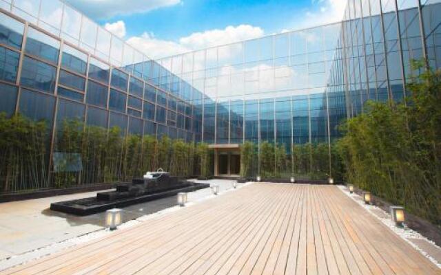 Zhenjiang Yinhong Business Boutique Hotel