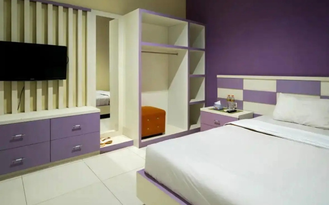 De Kayakini Hotel