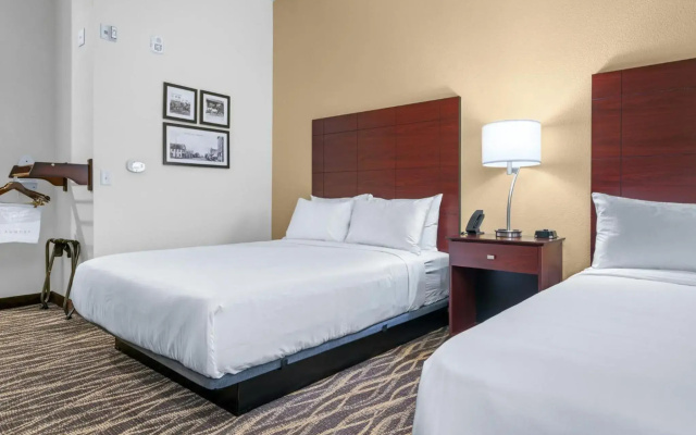 Cobblestone Hotel & Suites - Lynden
