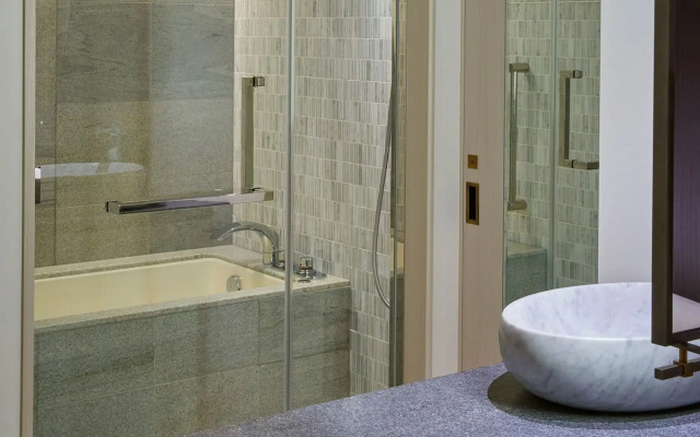 Kimpton Shinjuku Tokyo by IHG