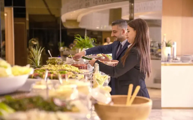 Century Marina Hotel Lusail