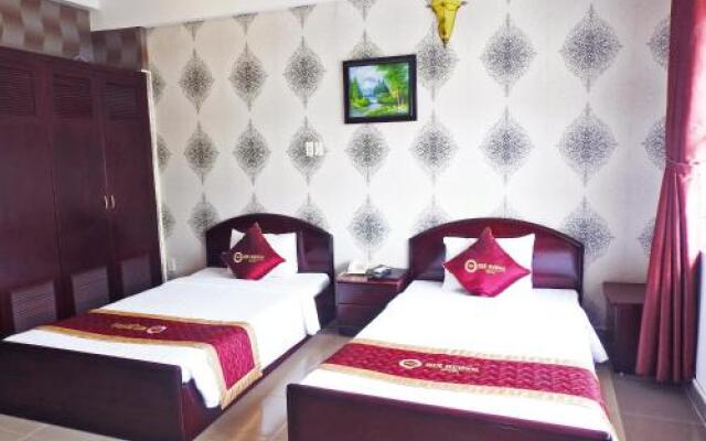Que Huong Hotel