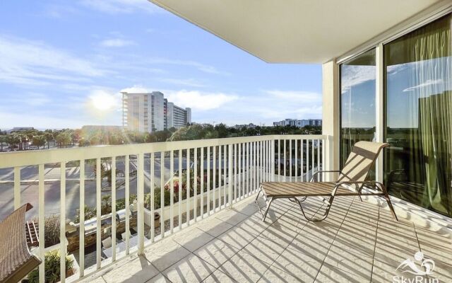 Picture Perfect 2 Bedroom Condo by RedAwning