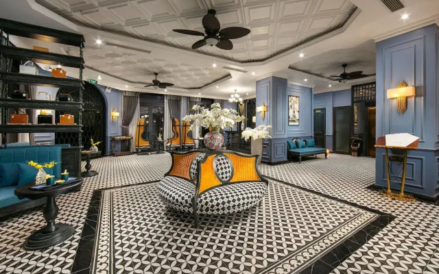 The Secret HaLong Hotel