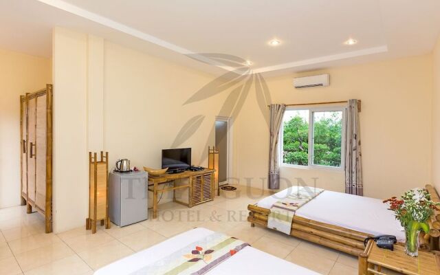 Tre Nguon Hotel & Resort