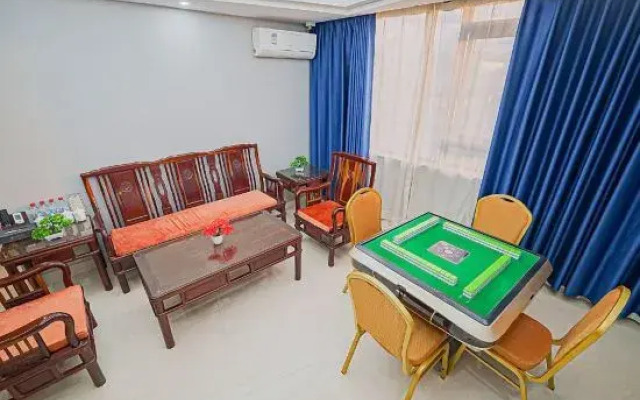 Yuhua Hotel
