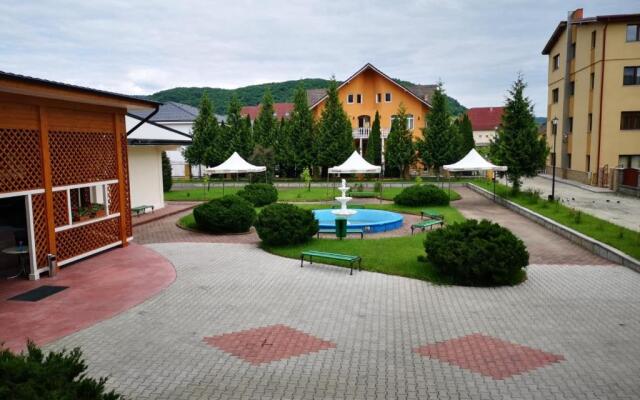 Hotel Diana